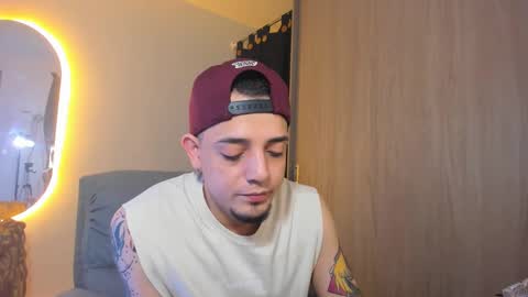kendel_dimitri online show from 02-01-25, 07:57