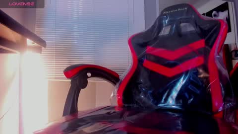 Kender online show from 02-13-25, 03:56