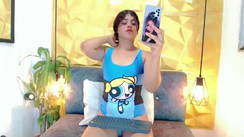 K E N D R A  online show from 01-25-25, 02:58