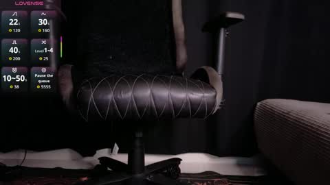 kendra_moretti2 online show from 05-13-26, 12:52