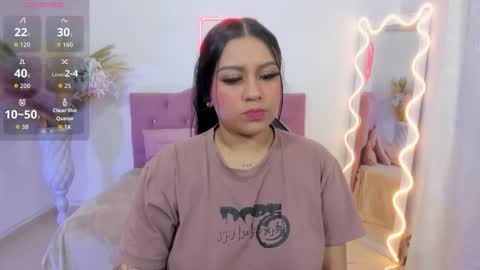 Snapshot of kendra_tay chatting on 11-25-25, 03:06 kendra online show from 11-25-25, 03:06