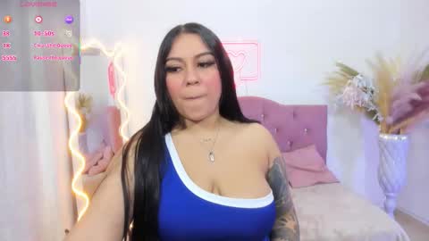 Snapshot of kendra_tay chatting on 11-28-25, 03:53 kendra online show from 11-28-25, 03:53