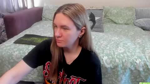 Kendra online show from 05-27-26, 01:57