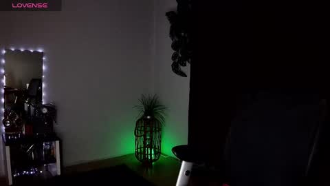 Kendra online show from 01-13-25, 02:07