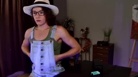 Kendra online show from 02-18-26, 03:35