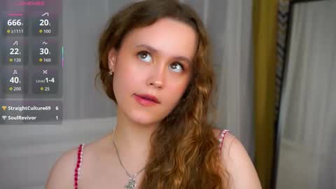 Snapshot of kendraedger chatting on 10-30-25, 06:52 Kira online show from 10-30-25, 06:52