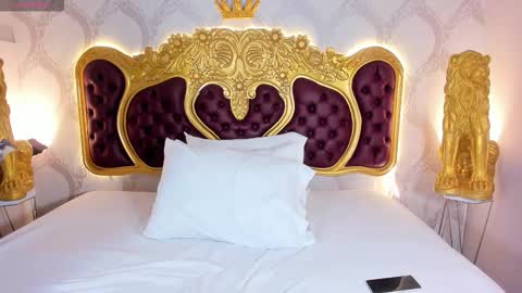 Kendral  online show from 11-27-25, 04:36