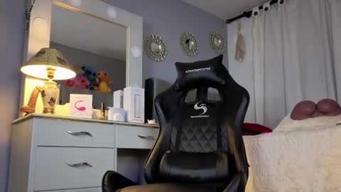 Chriss Morales online show from 01-14-26, 01:22