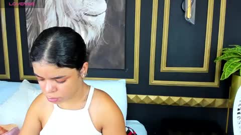 Snapshot of kenia28_ chatting on 03-10-25, 12:15 Kenia online show from 03-10-25, 12:15