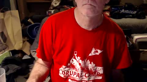 Snapshot of kenn77 chatting on 06-19-26, 11:36 Kenn online show from 06-19-26, 11:36