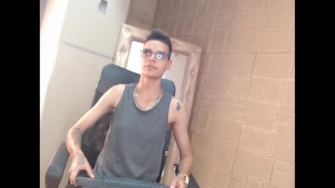 kenn_boy_ online show from 01-27-25, 09:11