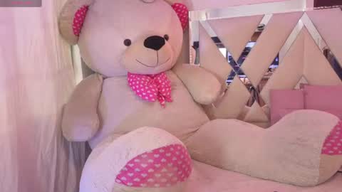 kenndal_tay online show from 05-16-26, 07:56