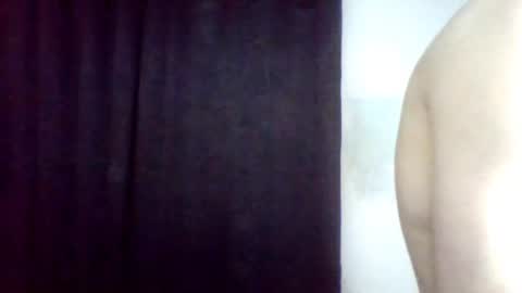 Snapshot of kennerfox77 chatting on 06-19-26, 07:01 Kennfox777 online show from 06-19-26, 07:01