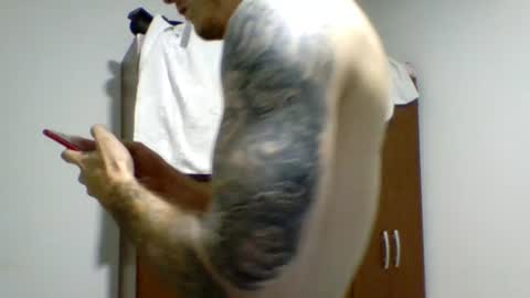 Snapshot of kennerfox77 chatting on 07-14-26, 01:19 Kennfox777 online show from 07-14-26, 01:19