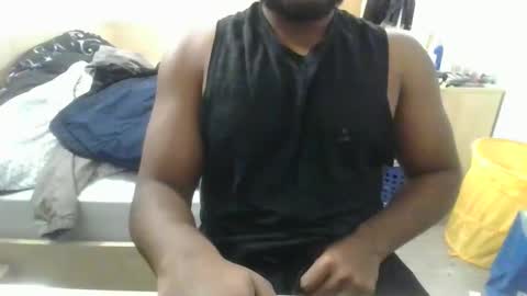 Snapshot of kennsexy chatting on 12-11-24, 02:41 kennsexy online show from 12-11-24, 02:41