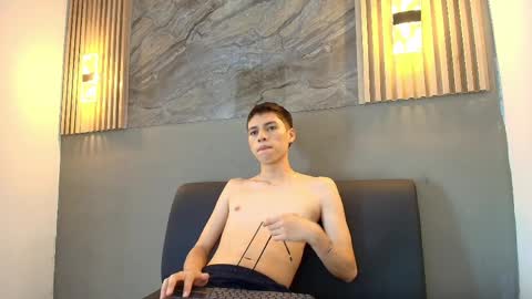 kenny_hank online show from 04-10-26, 03:56