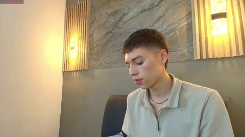 Snapshot of kenny_hank chatting on 05-11-26, 03:56 kenny_hank online show from 05-11-26, 03:56