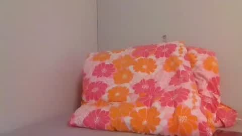 Snapshot of kennyboyk chatting on 06-08-26, 12:58 kennyboyk online show from 06-08-26, 12:58