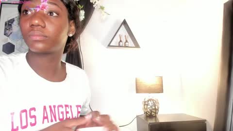 KENTHA  online show from 04-17-26, 10:29