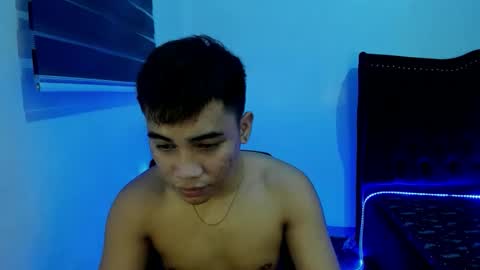 Snapshot of kenthebigcockxx chatting on 10-09-25, 03:26 kenji online show from 10-09-25, 03:26