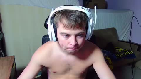 Drake online show from 11-26-25, 01:17