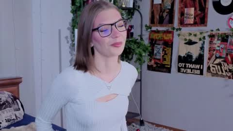 Lisa online show from 01-17-26, 09:03