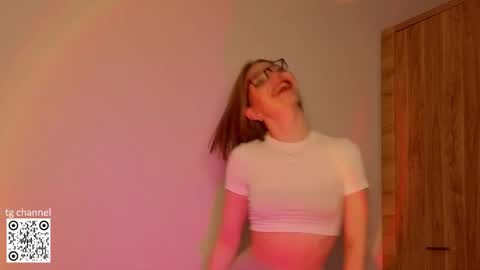 Lisa online show from 02-20-26, 07:25