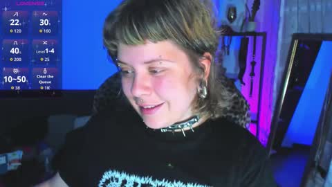 Kenzie online show from 11-30-25, 04:38