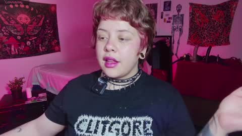 Kenzie online show from 04-05-26, 06:43