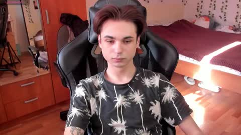 Looking for a moderator I PVT IS OPEN online show from 10-07-25, 11:07