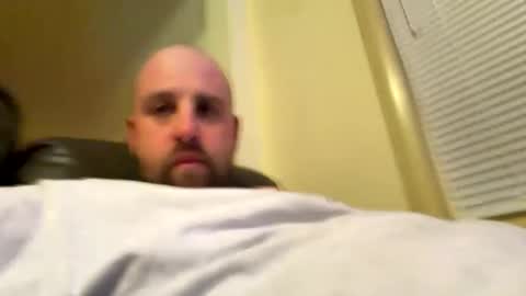 kepkon00 online show from 11-05-25, 03:17