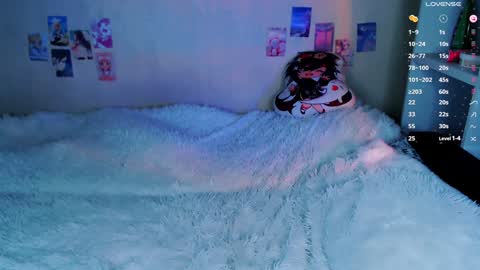 keqing_ online show from 12-13-24, 09:13