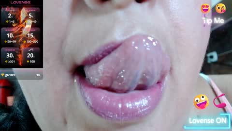 Snapshot of kerly_doll chatting on 12-09-24, 12:12 K E R L Y online show from 12-09-24, 12:12