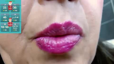 Snapshot of kerly_doll chatting on 12-14-24, 06:52 K E R L Y online show from 12-14-24, 06:52