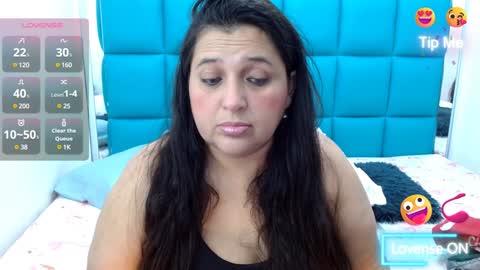 Snapshot of kerly_doll chatting on 02-01-25, 07:02 K E R L Y online show from 02-01-25, 07:02