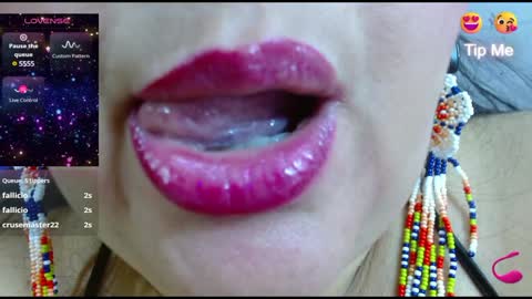 Snapshot of kerly_doll chatting on 02-03-25, 09:39 K E R L Y online show from 02-03-25, 09:39