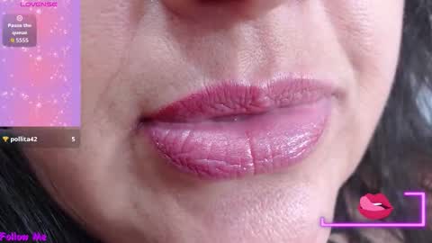 Snapshot of kerly_doll chatting on 09-10-25, 04:51 K E R L Y online show from 09-10-25, 04:51