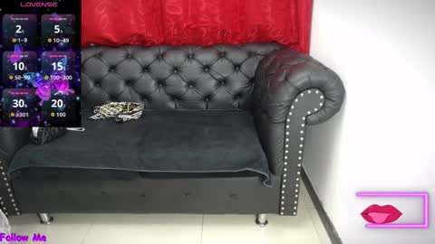 Snapshot of kerly_doll chatting on 10-02-25, 12:23 K E R L Y online show from 10-02-25, 12:23