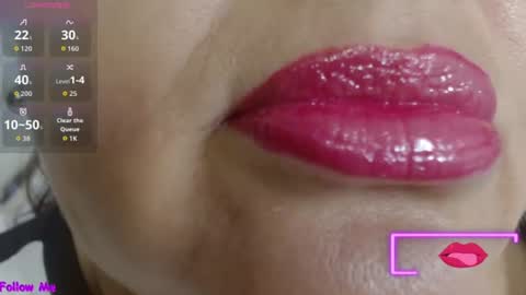 Snapshot of kerly_doll chatting on 06-13-26, 08:45 K E R L Y online show from 06-13-26, 08:45