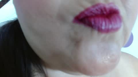 Snapshot of kerly_doll chatting on 06-25-26, 07:51 K E R L Y online show from 06-25-26, 07:51