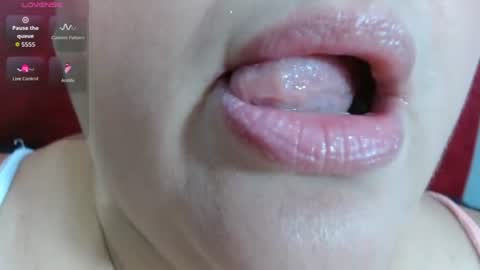 Snapshot of kerly_doll chatting on 07-09-26, 11:14 K E R L Y online show from 07-09-26, 11:14