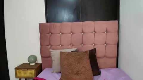 KERLY online show from 10-19-25, 01:12