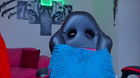 Kerlysmith24 online show from 06-30-26, 01:45