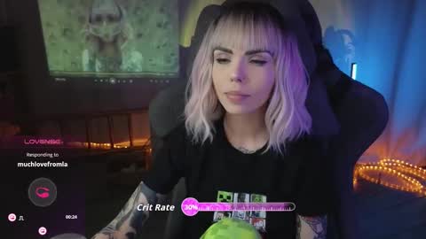 Snapshot of kerry_kirk chatting on 02-04-26, 09:42 Kerry online show from 02-04-26, 09:42