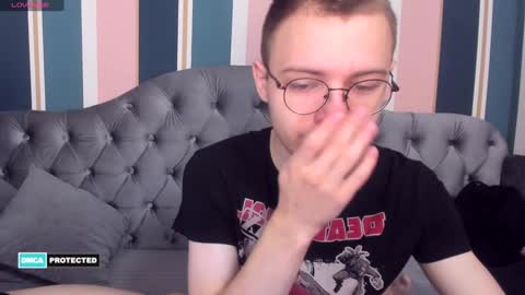 Snapshot of kerry_niki chatting on 02-07-25, 12:39 kerry_niki online show from 02-07-25, 12:39