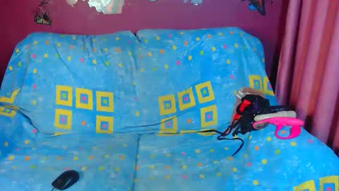 Snapshot of kersxxx chatting on 11-22-25, 10:36 kersxxx online show from 11-22-25, 10:36