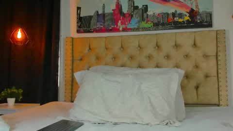 Snapshot of keryhillson chatting on 01-07-25, 12:20 Kery Hillson online show from 01-07-25, 12:20