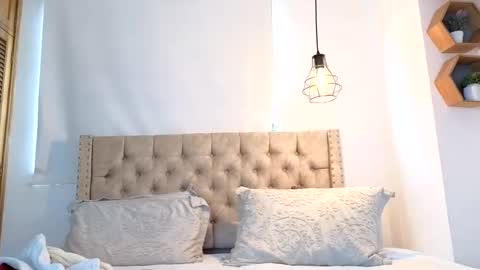 Kery Hillson online show from 11-19-25, 12:27