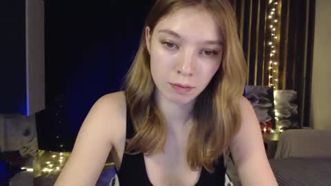 Snapshot of kesha_muah chatting on 02-11-25, 06:01 kesha online show from 02-11-25, 06:01