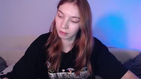 Snapshot of kesha_muah chatting on 12-18-25, 04:13 kesha online show from 12-18-25, 04:13